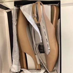 Naturalizer Nude Leather Size 9